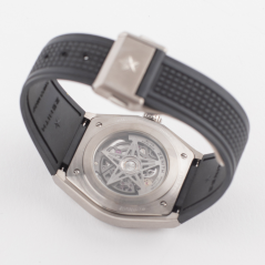 Zenith Defy