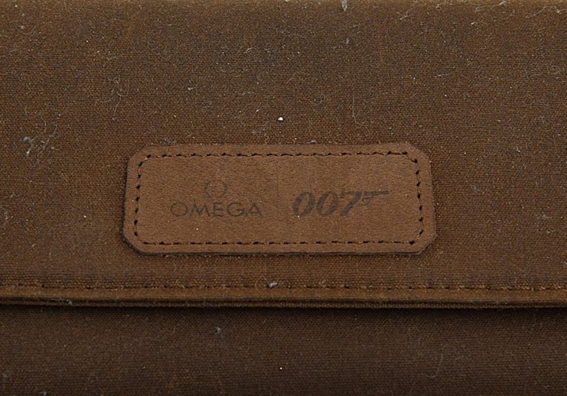 Omega Seamaster Diver 300M  007  No Time to Die