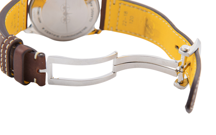 Breitling Classic AVI
