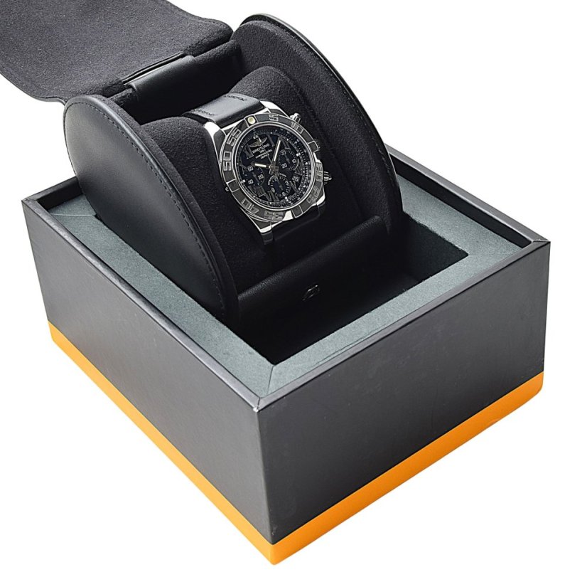 BREITLING Chronomat 44mm Special Edition