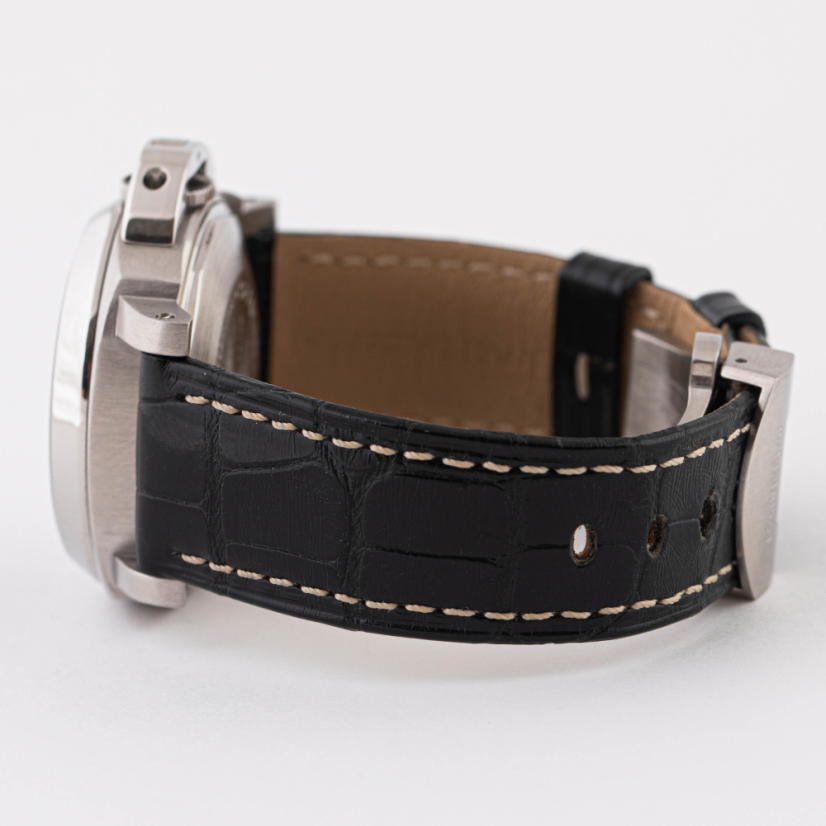 Panerai Luminor GMT