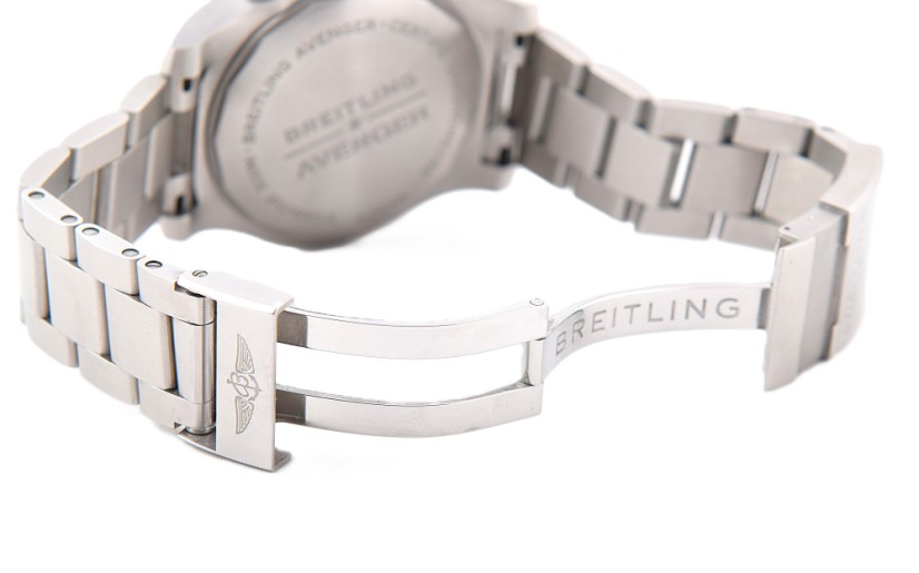 Breitling Avenger Chronograph GMT 45