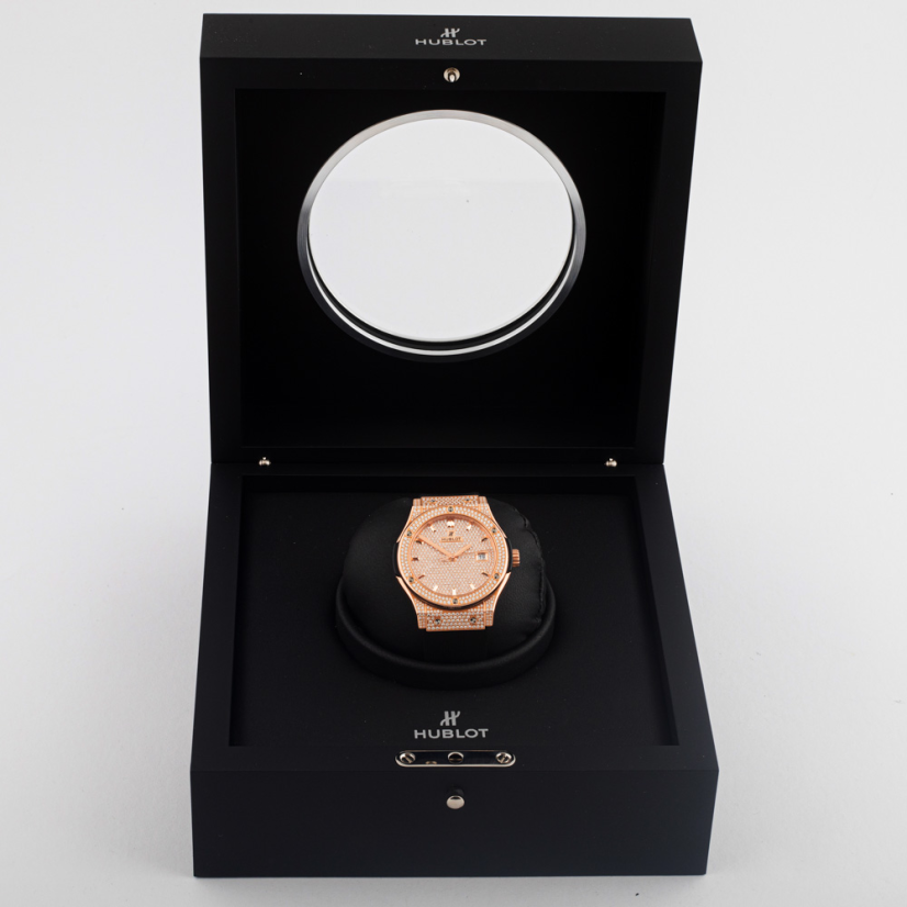 Hublot Classic Fusion Gold Pavé