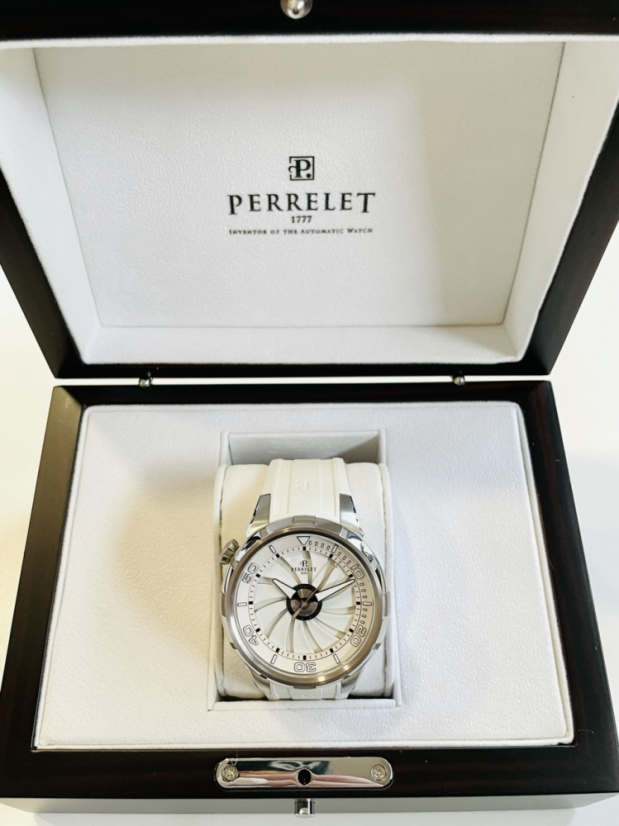 Perrelet Turbine Diver