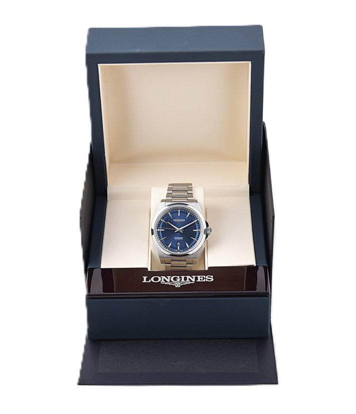 Longines Conquest