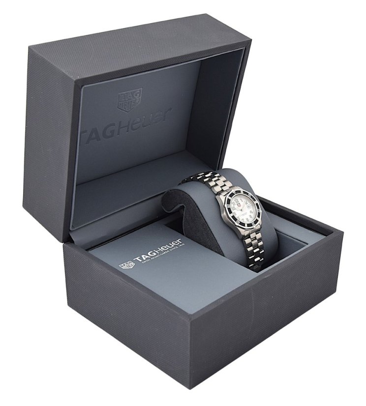 Tag Heuer 2000 Professional