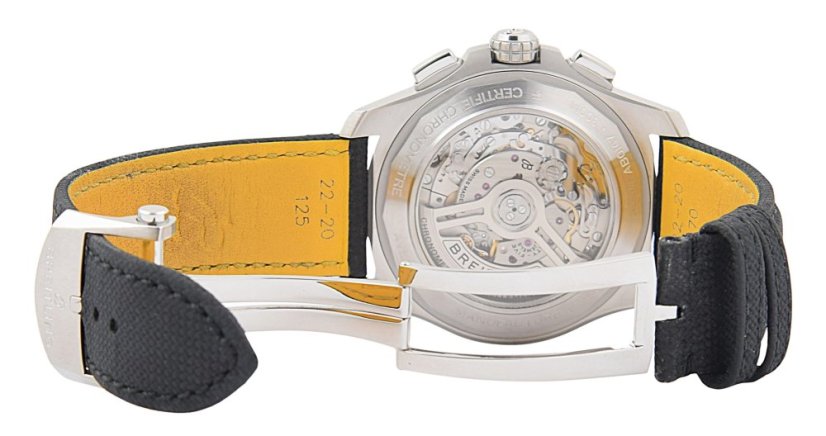 BREITLING Avenger 44mm