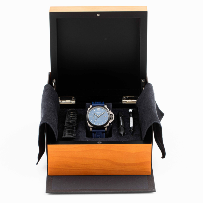 Panerai Luminor GMT