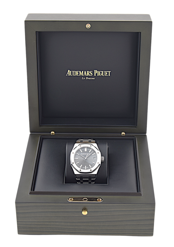 Audemars Piguet Royal Oak 37mm NOVÉ