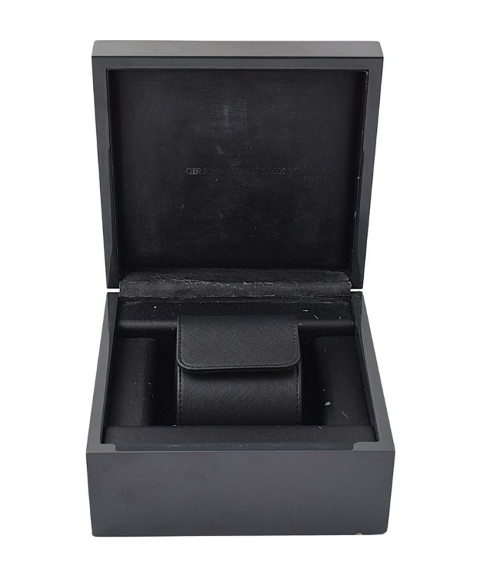 Girard Perregaux WW.TC