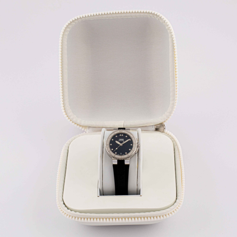 Oris Aquis Date Diamonds