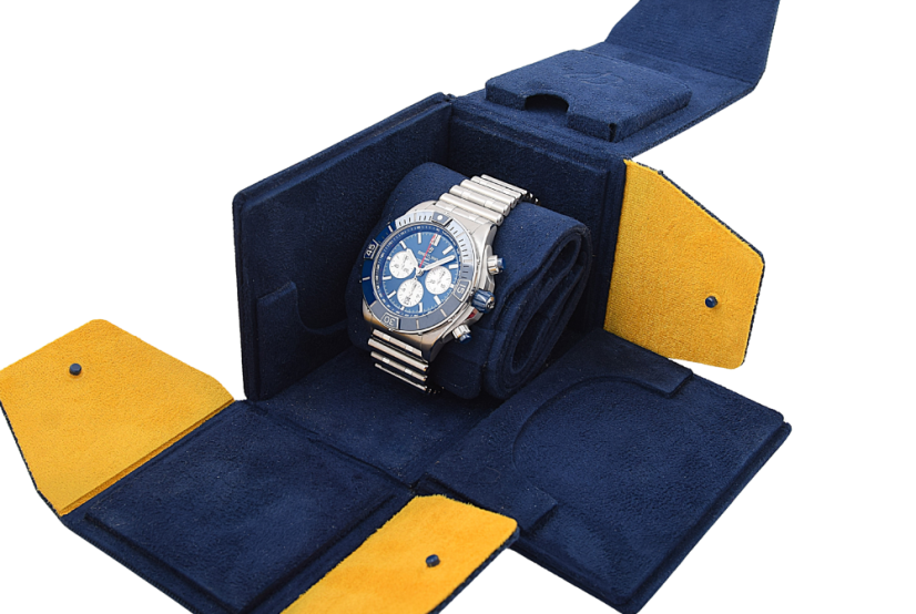 Breitling Super Chronomat  B01 44