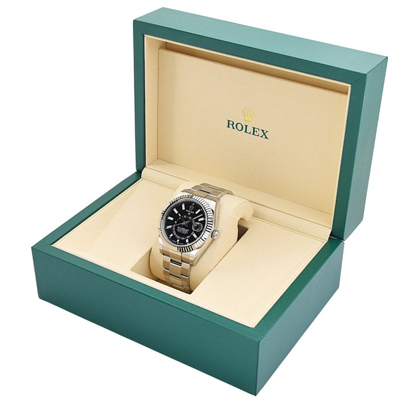 ROLEX Sky-Dweller
