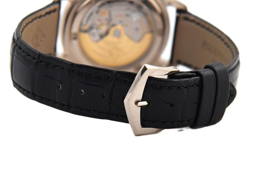 Patek Philippe Annual Calendar 5146G-010