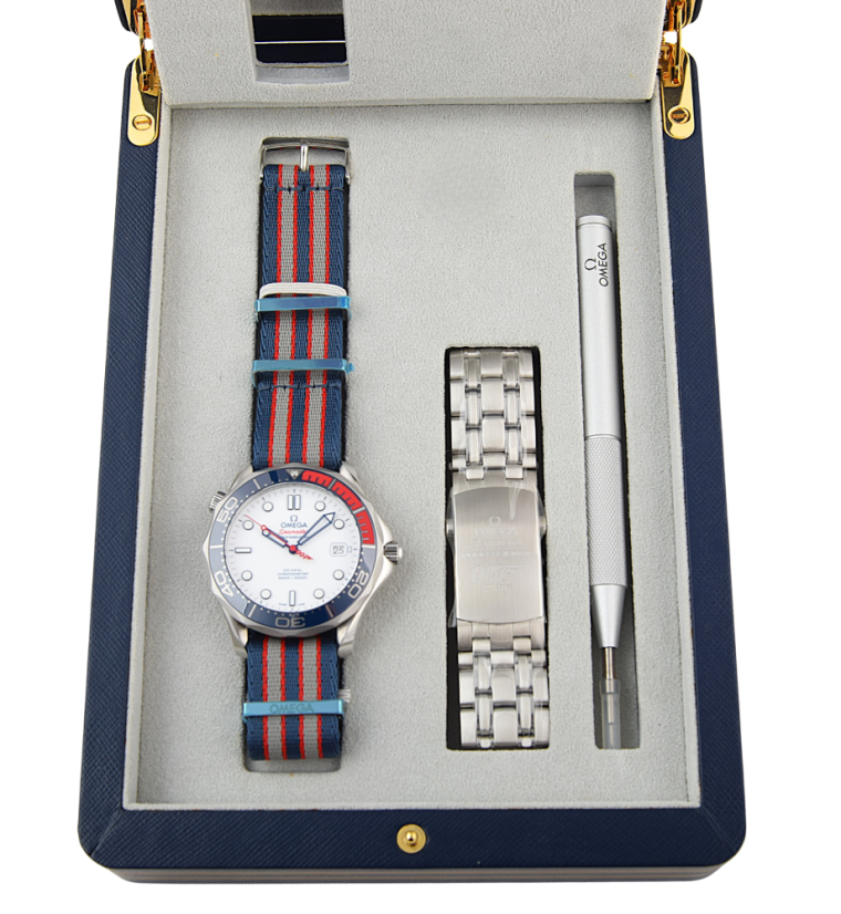 Omega Seamaster Diver 300M James Bond 007 Commander’s