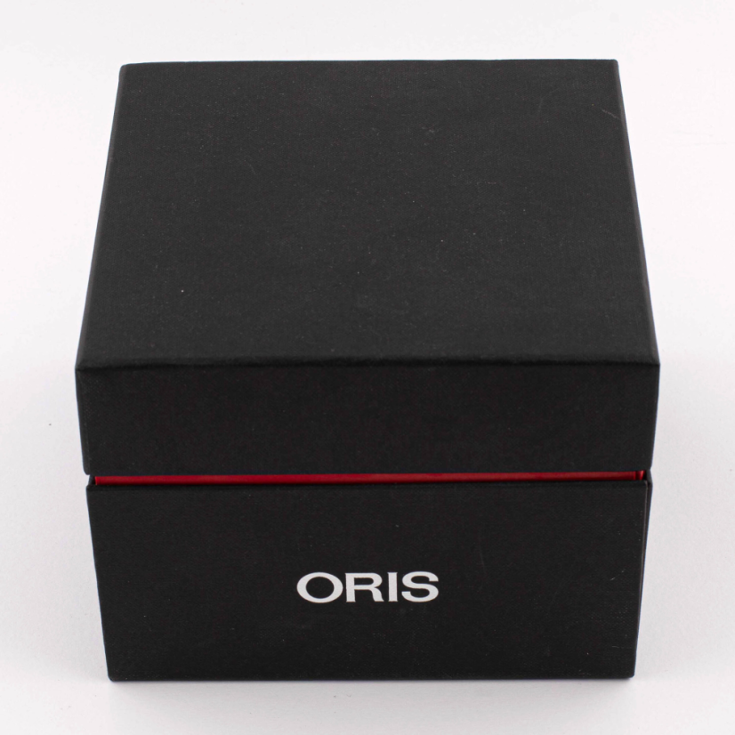 Oris Aquis Date Diamonds