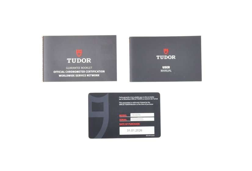 TUDOR Black Bay Chrono Flamingo Blue