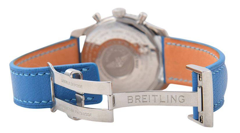 Breitling Navitimer World GMT Chronograph