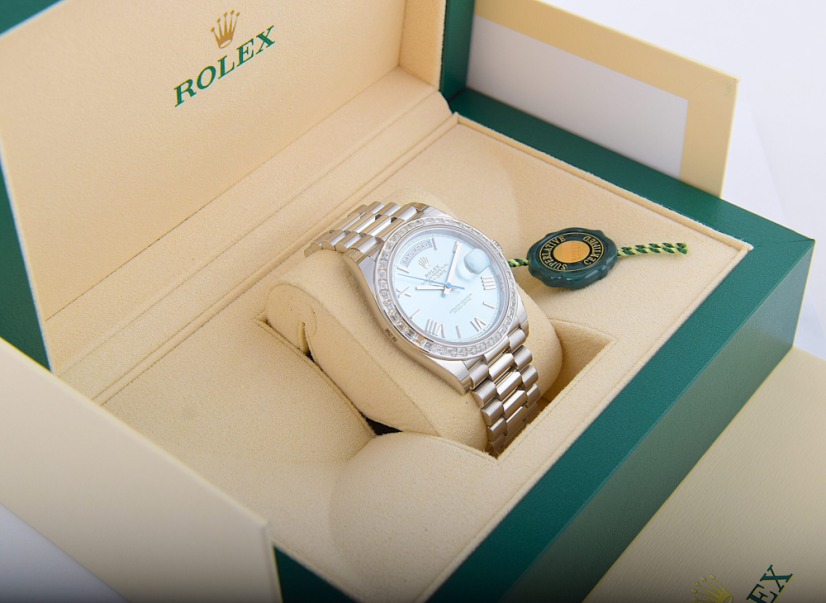 Rolex Day-Date 40mm Platina Diamonds